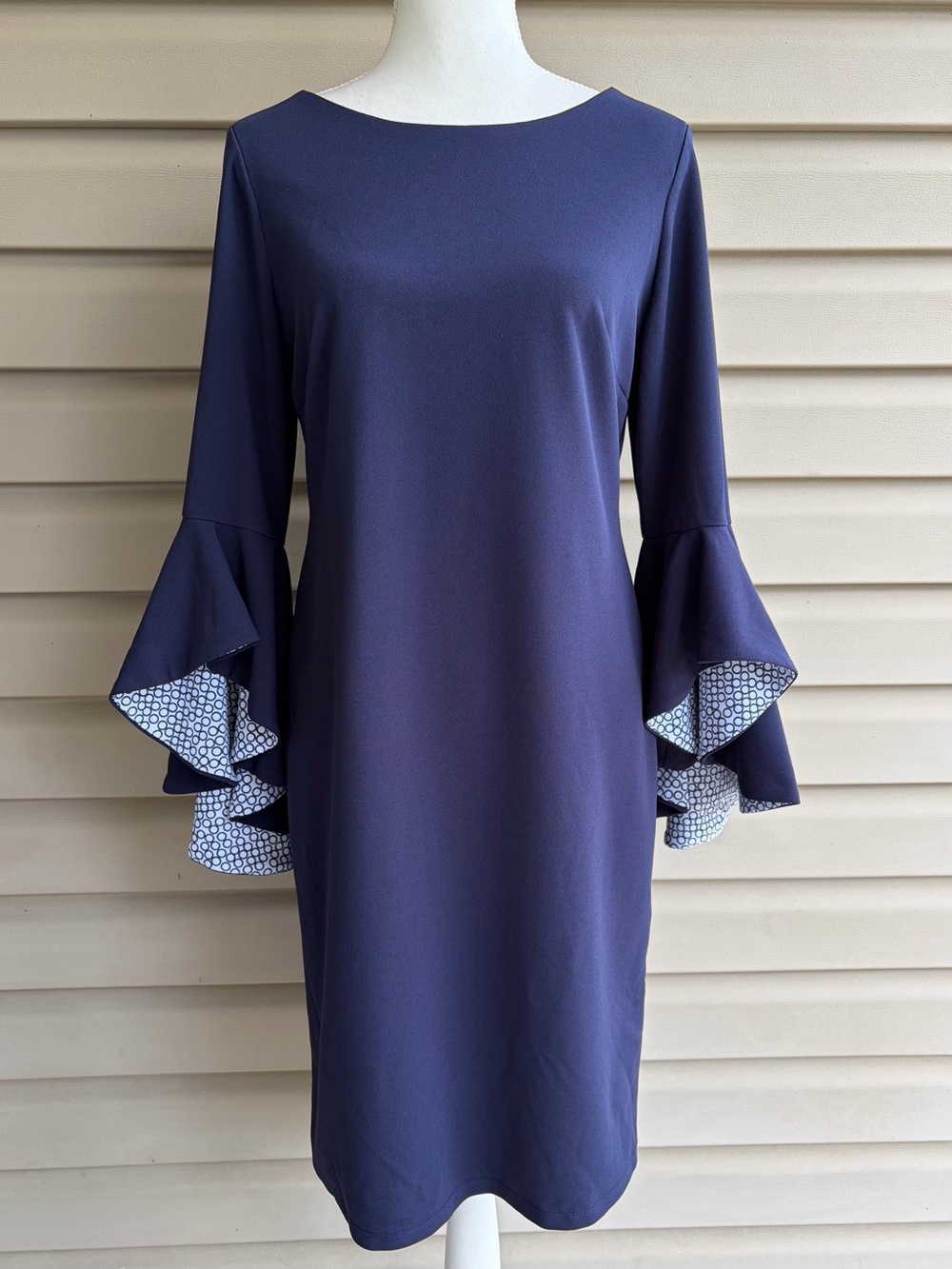 •Shelby & Palmer• Navy Blue Ruffle Bell Sleeve Shift Dress - Size 12